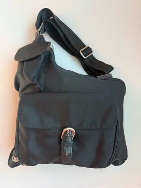 Vintage Itz Magic Studios Black Crossbody Bucket Bag Multi Pocket Card Holder
